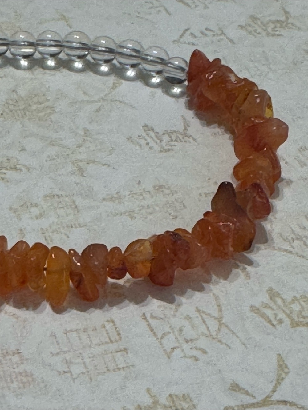 CARNELIAN AND QUARTZ BRACELET